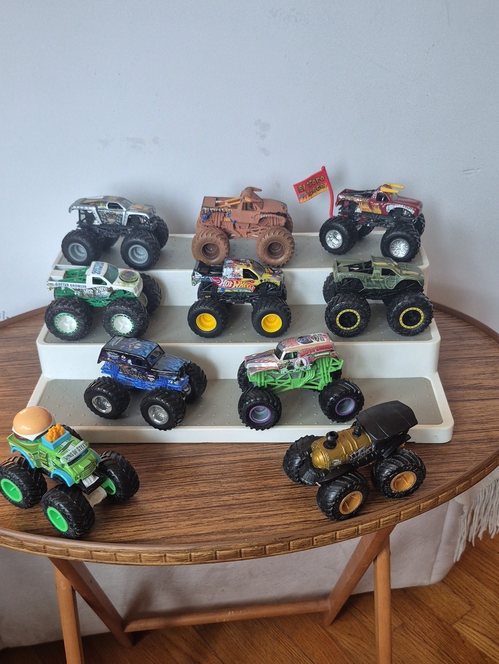 Preowned Assorted Monster Trucks  - Multicolor Lot Of 10 Diecast Nice Condition